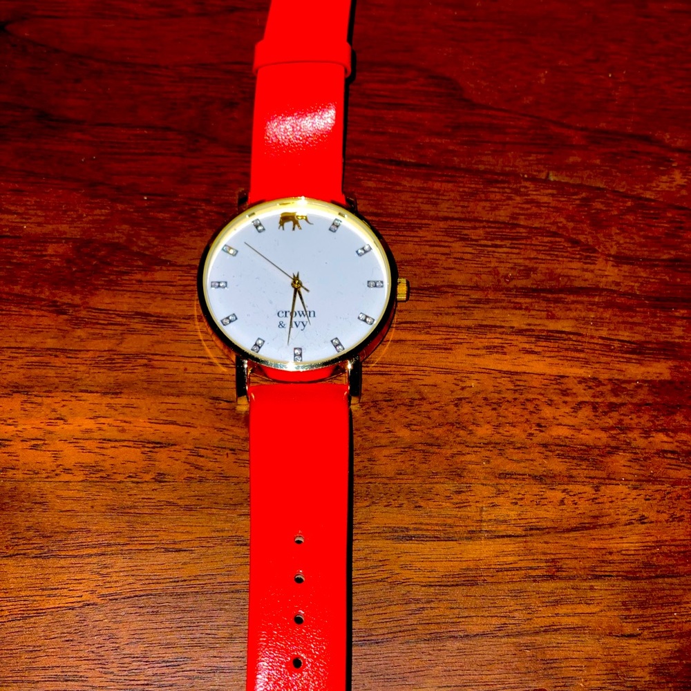 Crown and ivy watch